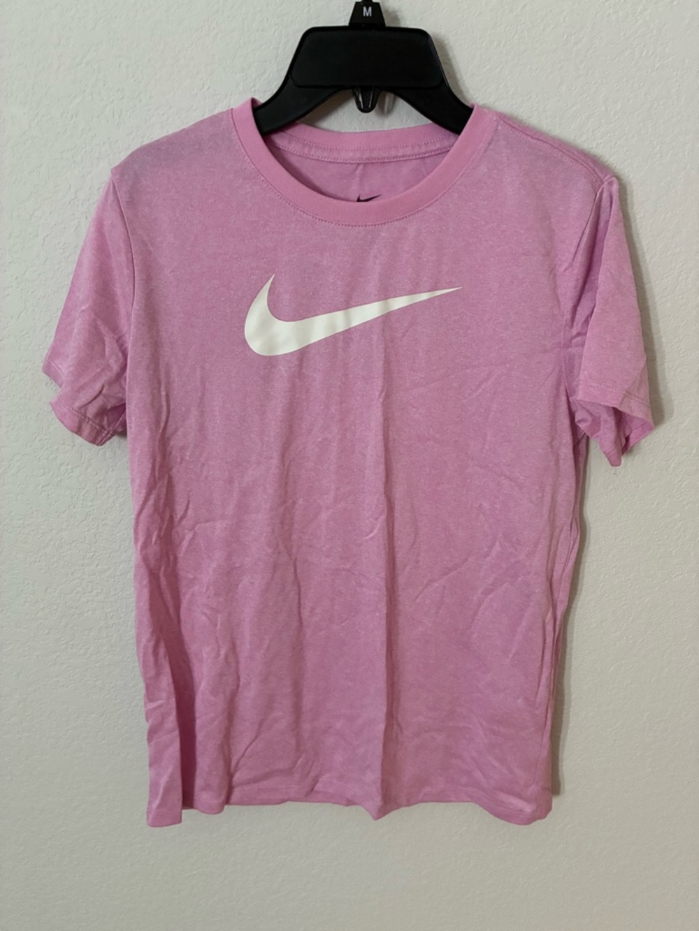 Nike Dri-Fit Pink Swoosh Tee XS Athletic Workout Shirt Women’s
